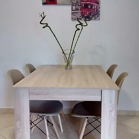 Apartment Spyros *
